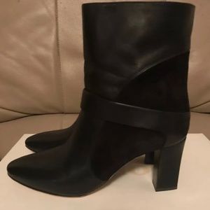 Authentic Chloe leather & suede short boots